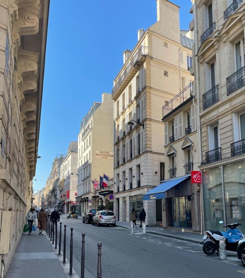 Two-Bedroom Apartment Champs-Elysees Paris Dış mekan fotoğraf
