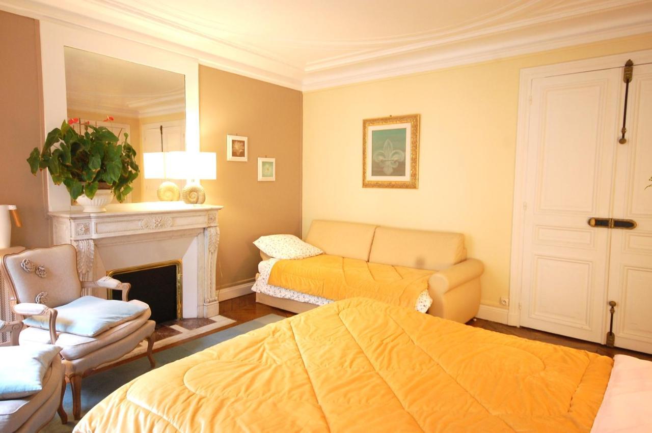 Two-Bedroom Apartment Champs-Elysees Paris Dış mekan fotoğraf