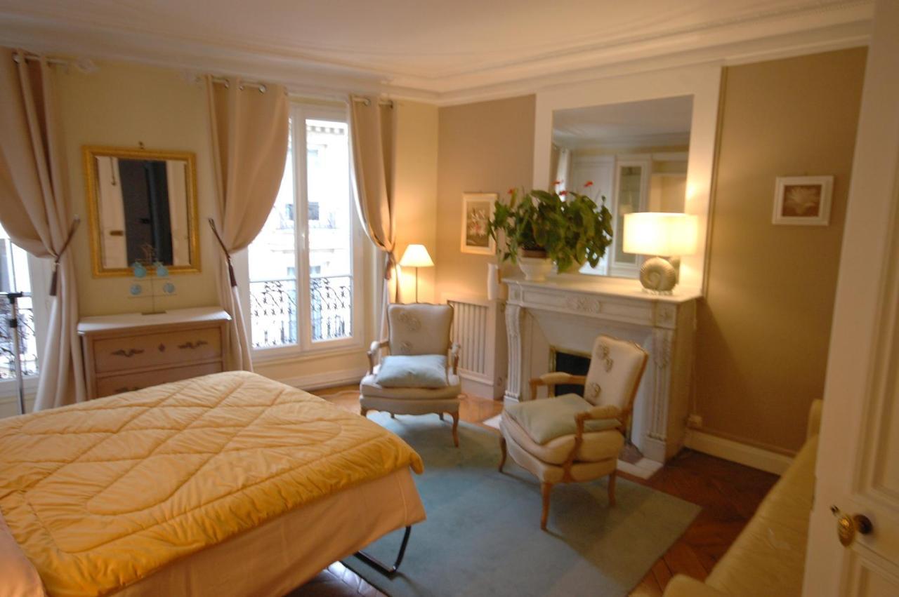 Two-Bedroom Apartment Champs-Elysees Paris Dış mekan fotoğraf