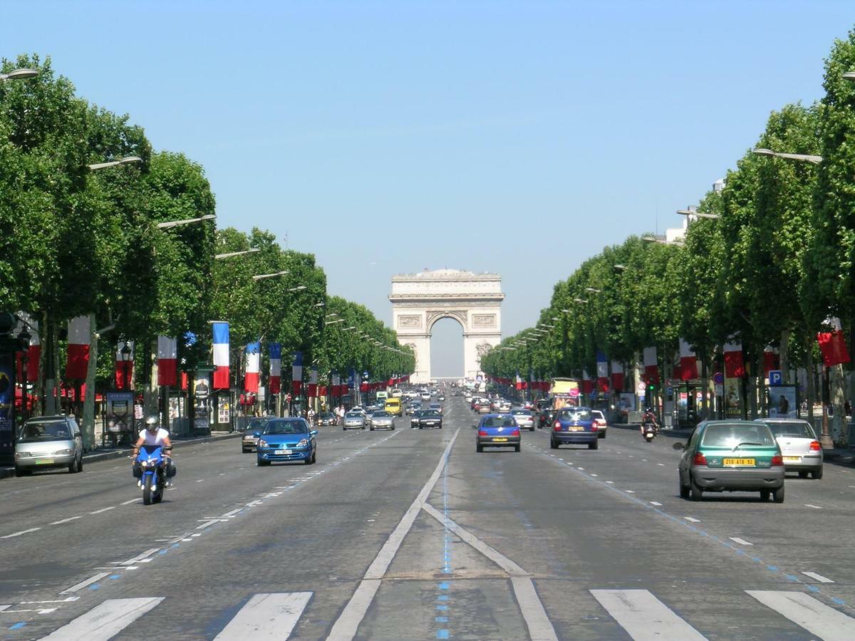 Two-Bedroom Apartment Champs-Elysees Paris Dış mekan fotoğraf